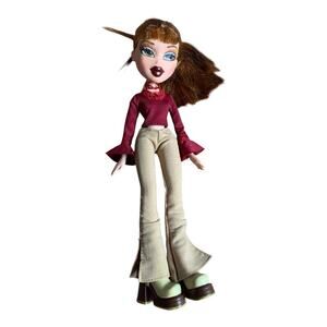 Bratz doll meygan with clothes and shoes y2k